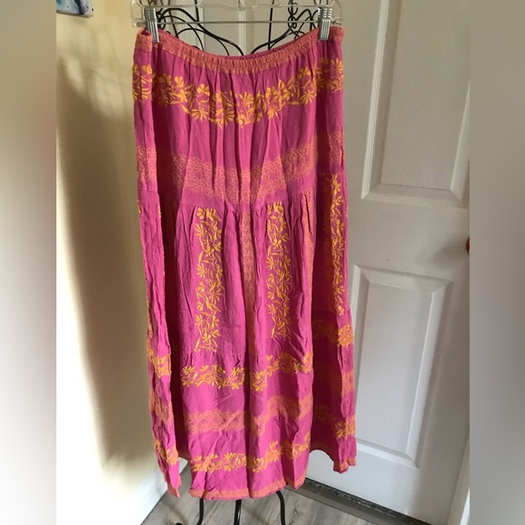 HOST PICK Hale Bob Sasha Maxi Skirt NWT Made in India Pink/Yellow/Gold SZ. Small - Picture 4 of 11